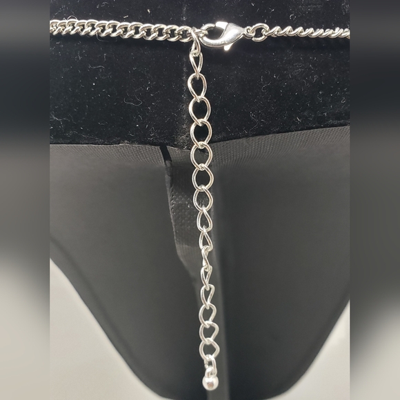 23.5" Vintage Silver-Tone Owl Necklace - Picture 6 of 11